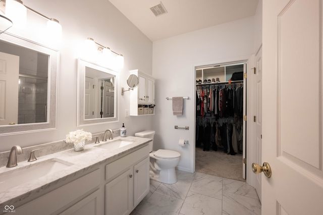 3961 Much Marcle Drive, Zionsville, IN 46077