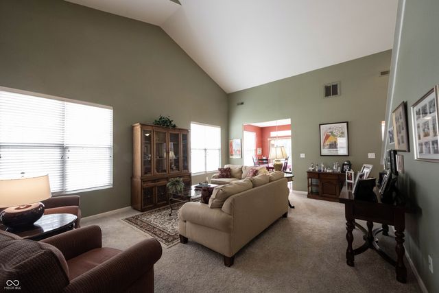 3961 Much Marcle Drive, Zionsville, IN 46077