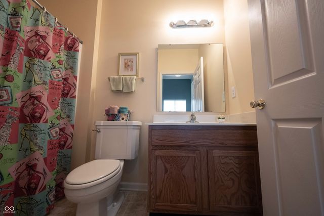 3961 Much Marcle Drive, Zionsville, IN 46077