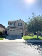 5751 Autumnwood, Jurupa Valley, CA 92509