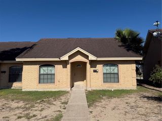 2000 Circle Drive 4, Mission, TX 78572
