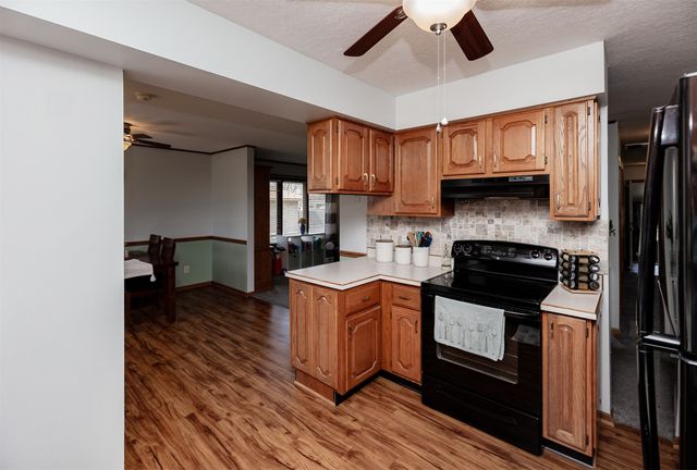 1802 State Street A, Granger, IA 50109