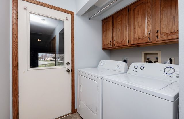 1802 State Street A, Granger, IA 50109