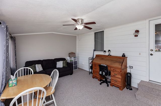 1802 State Street A, Granger, IA 50109