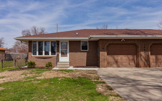 1802 State Street A, Granger, IA 50109