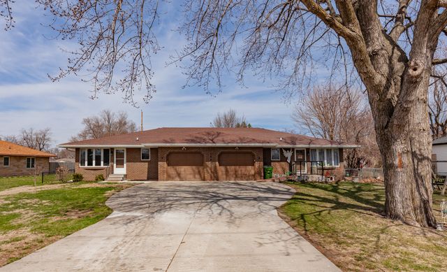 1802 State Street A, Granger, IA 50109