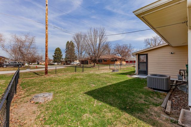 1802 State Street A, Granger, IA 50109