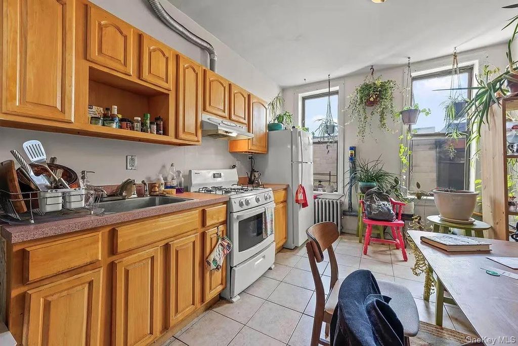 443 Bushwick Avenue, Brooklyn, NY 11206 — photo 2