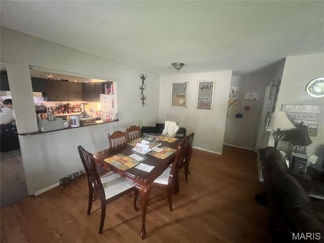 7344 Mexico Road, St Peters, MO 63376