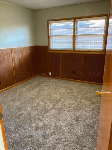 5121 WESTGATE Drive, Amarillo, TX 79106