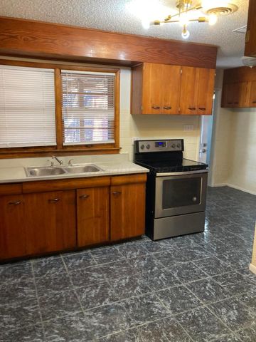 5121 WESTGATE Drive, Amarillo, TX 79106