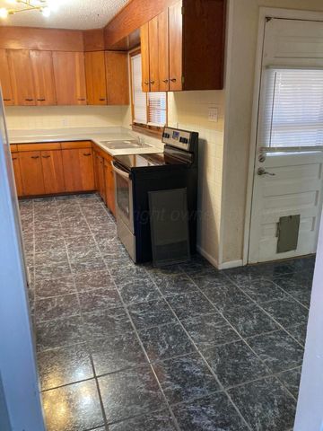 5121 WESTGATE Drive, Amarillo, TX 79106