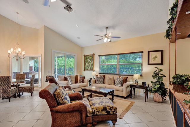 15910 Lindbergh Lane, Wellington, FL 33414