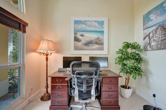 15910 Lindbergh Lane, Wellington, FL 33414