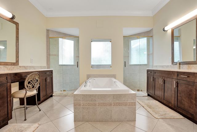 15910 Lindbergh Lane, Wellington, FL 33414