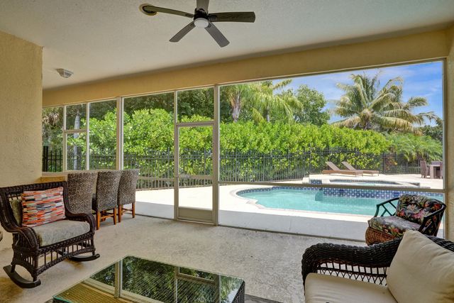 15910 Lindbergh Lane, Wellington, FL 33414