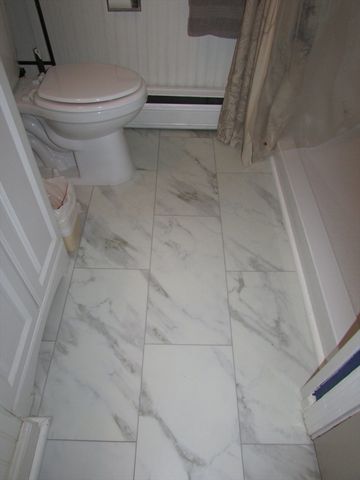 10 Bartlett St, South Hadley, MA 01075