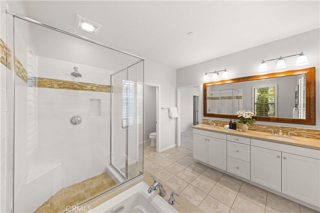 120 Pendant, Irvine, CA 92620