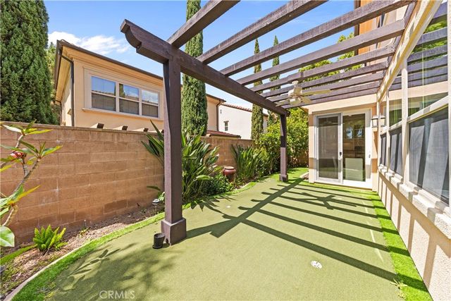 120 Pendant, Irvine, CA 92620
