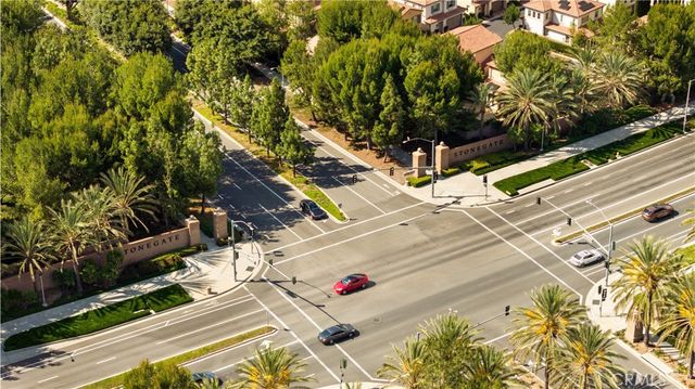 120 Pendant, Irvine, CA 92620