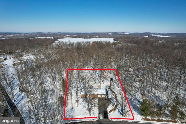 3820 KUMP STATION RD, Taneytown, MD 21787