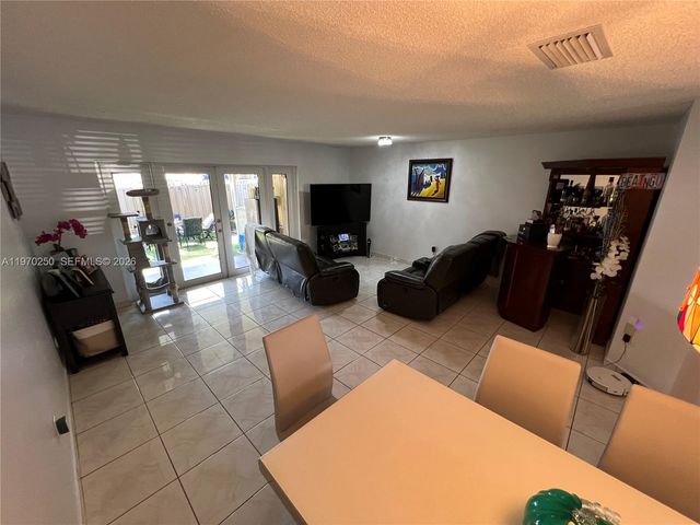 5214 NW 190th Street, Miami Gardens, FL 33055