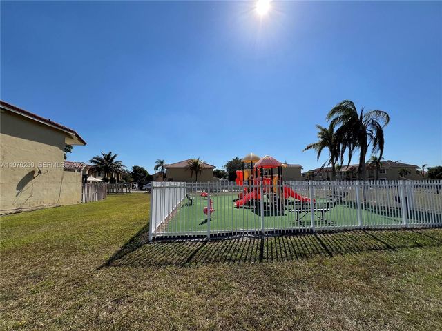 5214 NW 190th Street, Miami Gardens, FL 33055