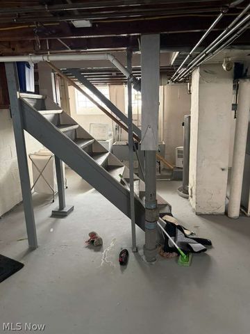 3935 E 176th Street, Cleveland, OH 44128