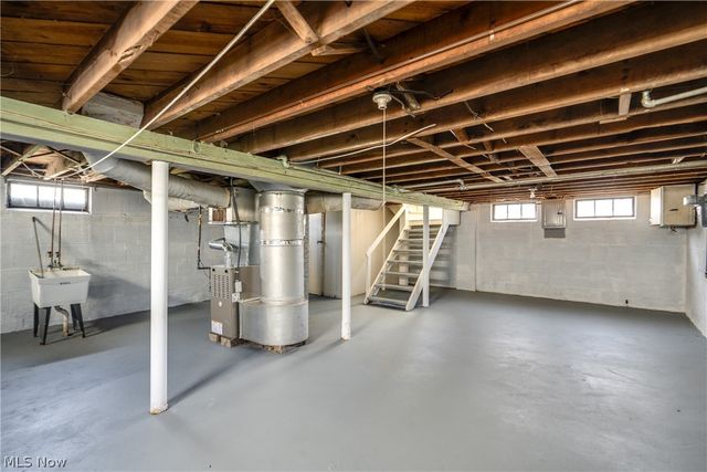 1701 Brown Street, Akron, OH 44301