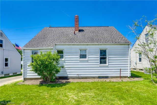 1701 Brown Street, Akron, OH 44301