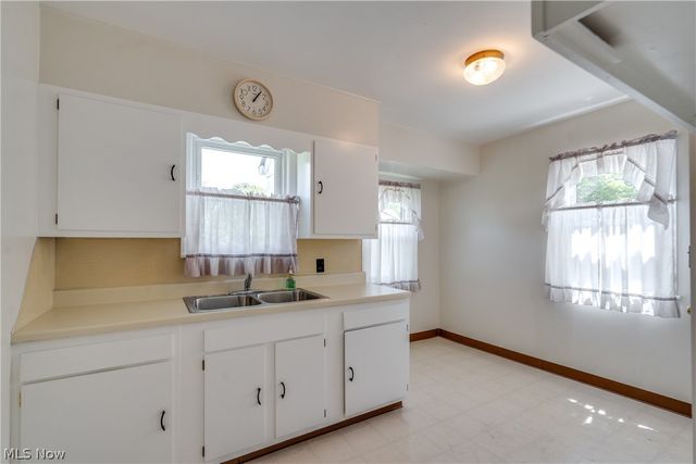 1701 Brown Street, Akron, OH 44301