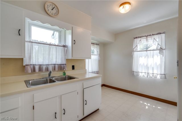1701 Brown Street, Akron, OH 44301
