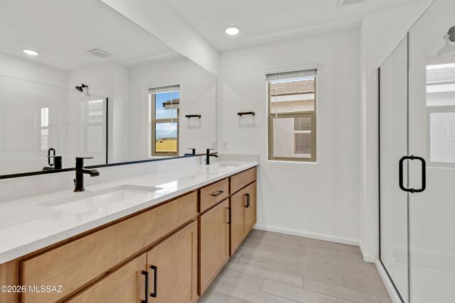 5951 E Benburb Lane, Tucson, AZ 85756