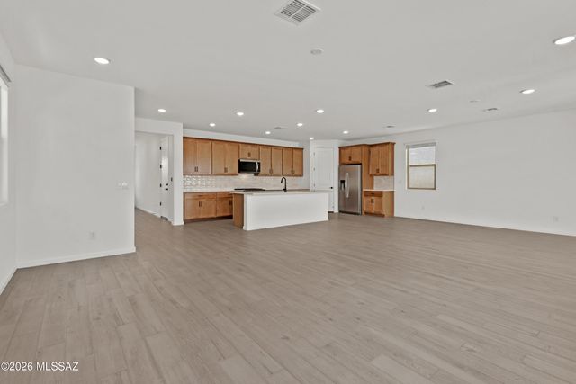 5951 E Benburb Lane, Tucson, AZ 85756