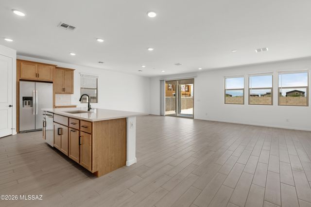 5951 E Benburb Lane, Tucson, AZ 85756