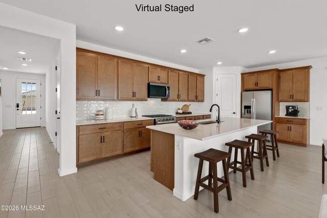 5951 E Benburb Lane, Tucson, AZ 85756