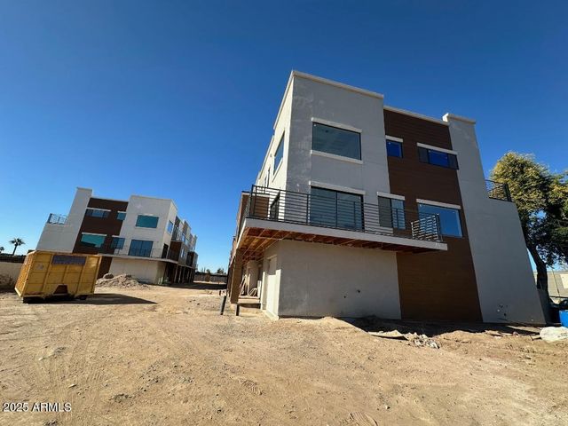 11830 N 28th Drive, Phoenix, AZ 85029