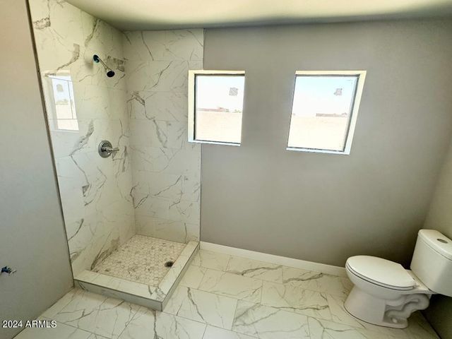 11830 N 28th Drive, Phoenix, AZ 85029