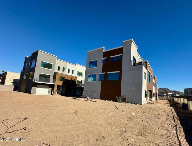 11830 N 28th Drive, Phoenix, AZ 85029