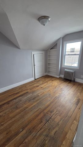 329 Beach 29th Street, Far Rockaway, NY 11691