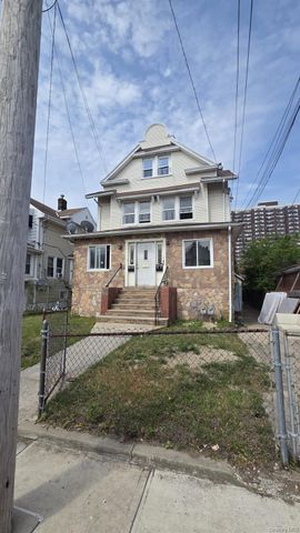 329 Beach 29th Street, Far Rockaway, NY 11691