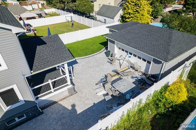 170 Mount Pleasant Avenue, Wallington, NJ 07057