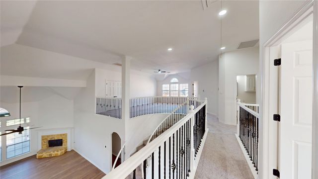 907 Greenfield Court, Kennedale, TX 76060