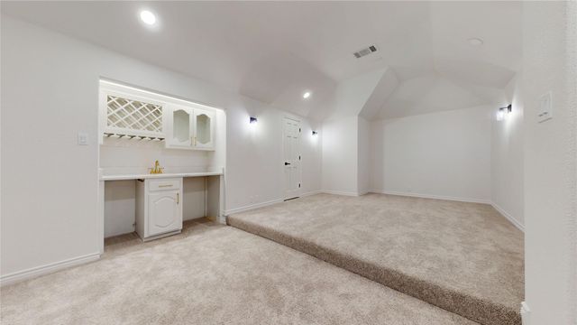 907 Greenfield Court, Kennedale, TX 76060