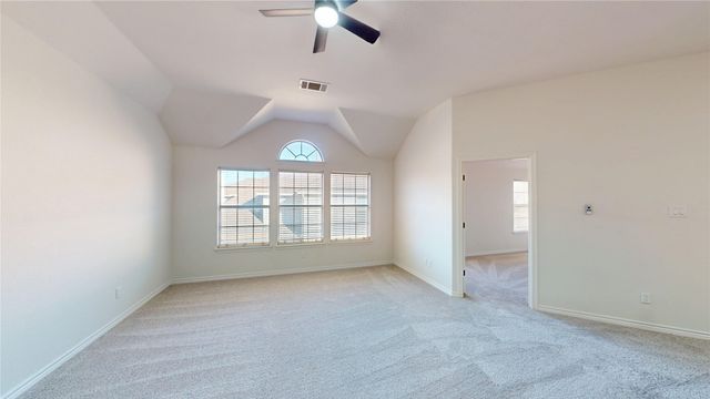 907 Greenfield Court, Kennedale, TX 76060