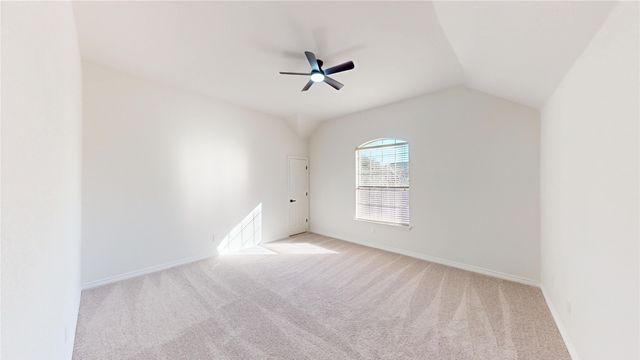 907 Greenfield Court, Kennedale, TX 76060