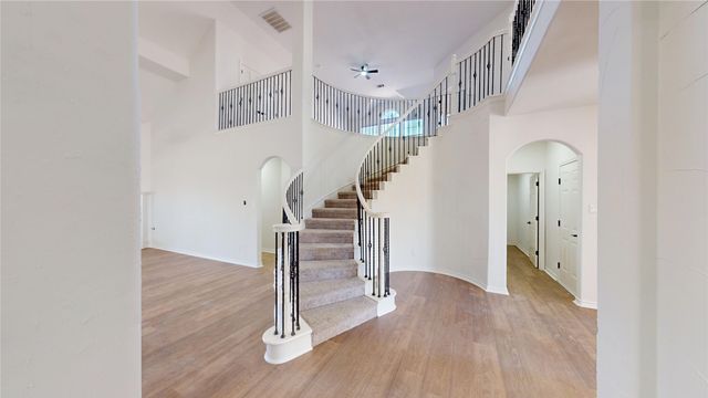 907 Greenfield Court, Kennedale, TX 76060