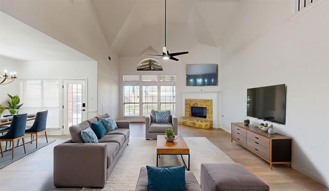 907 Greenfield Court, Kennedale, TX 76060