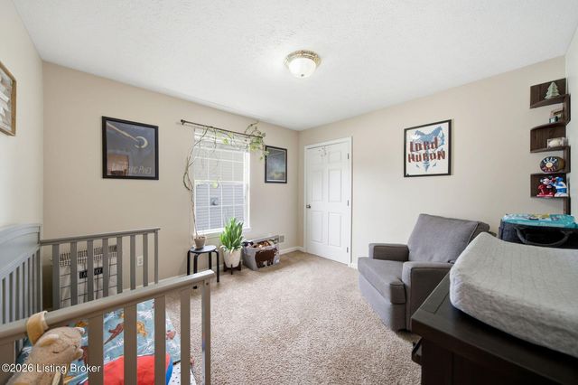 5118 Silverton Ln, Louisville, KY 40241
