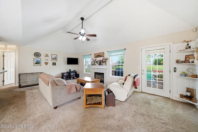 5118 Silverton Ln, Louisville, KY 40241